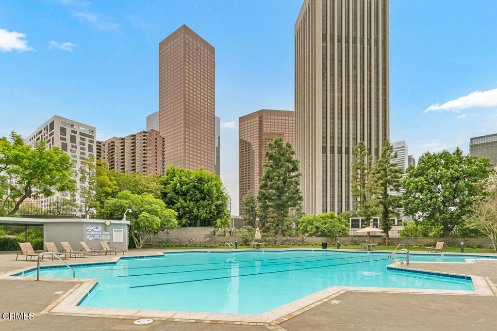 800 W 1st Street - Photo 40