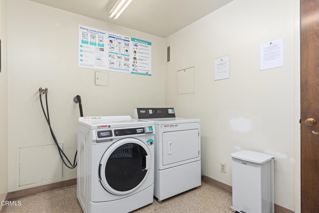 800 W 1st Street - Photo 20