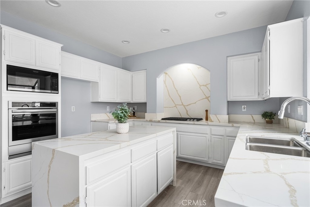 8047 E Woodwind Avenue - Photo 3