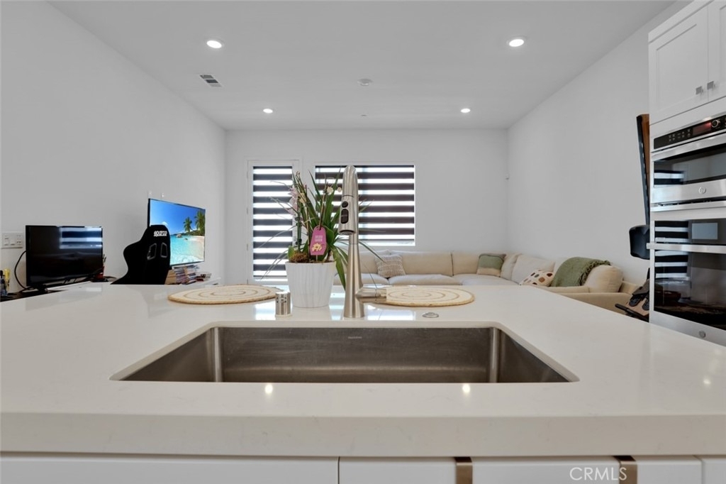 145 Sash - Photo 11