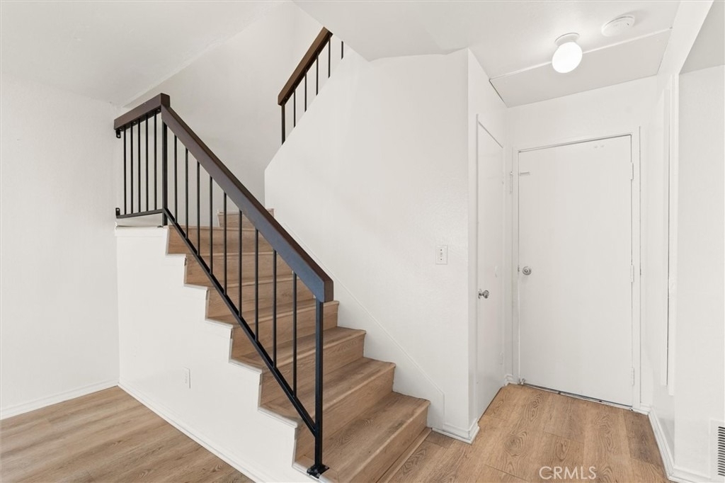 24525 Bendricon - Photo 11