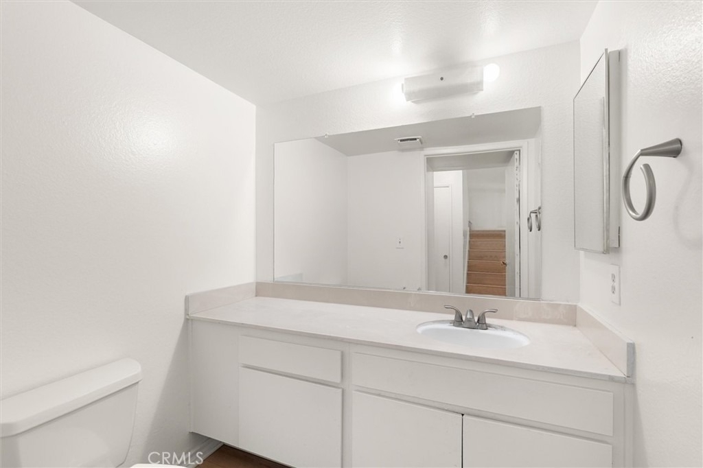 24525 Bendricon - Photo 10
