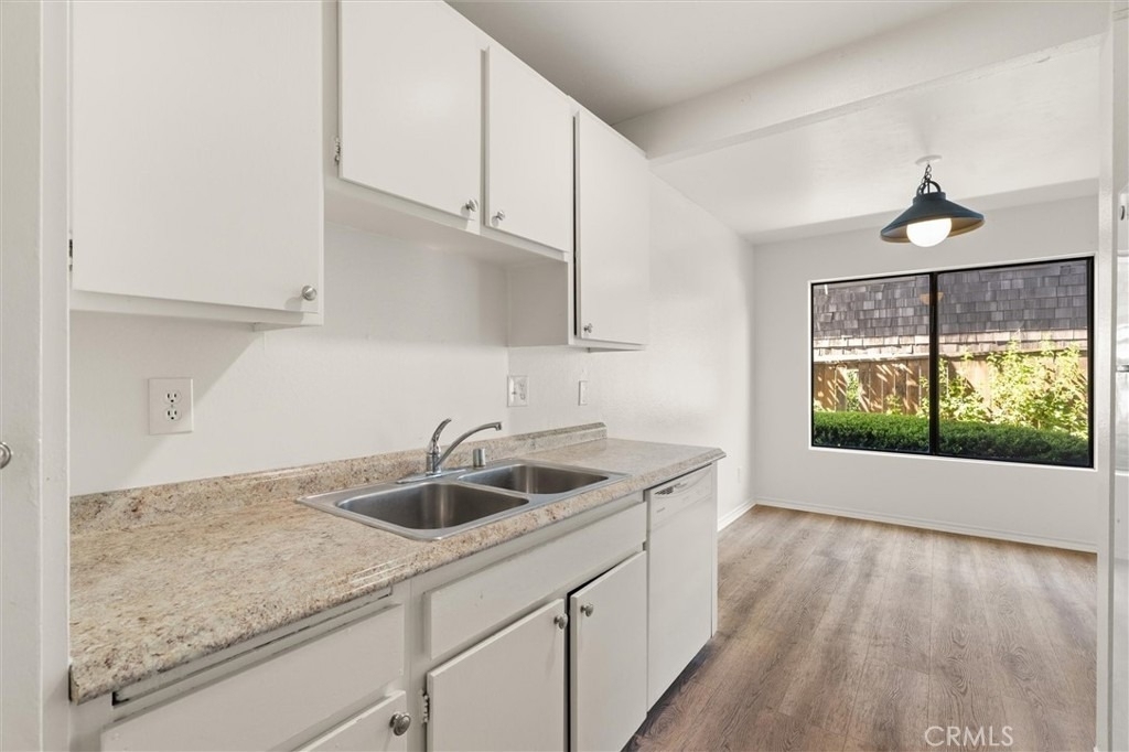 24525 Bendricon - Photo 9