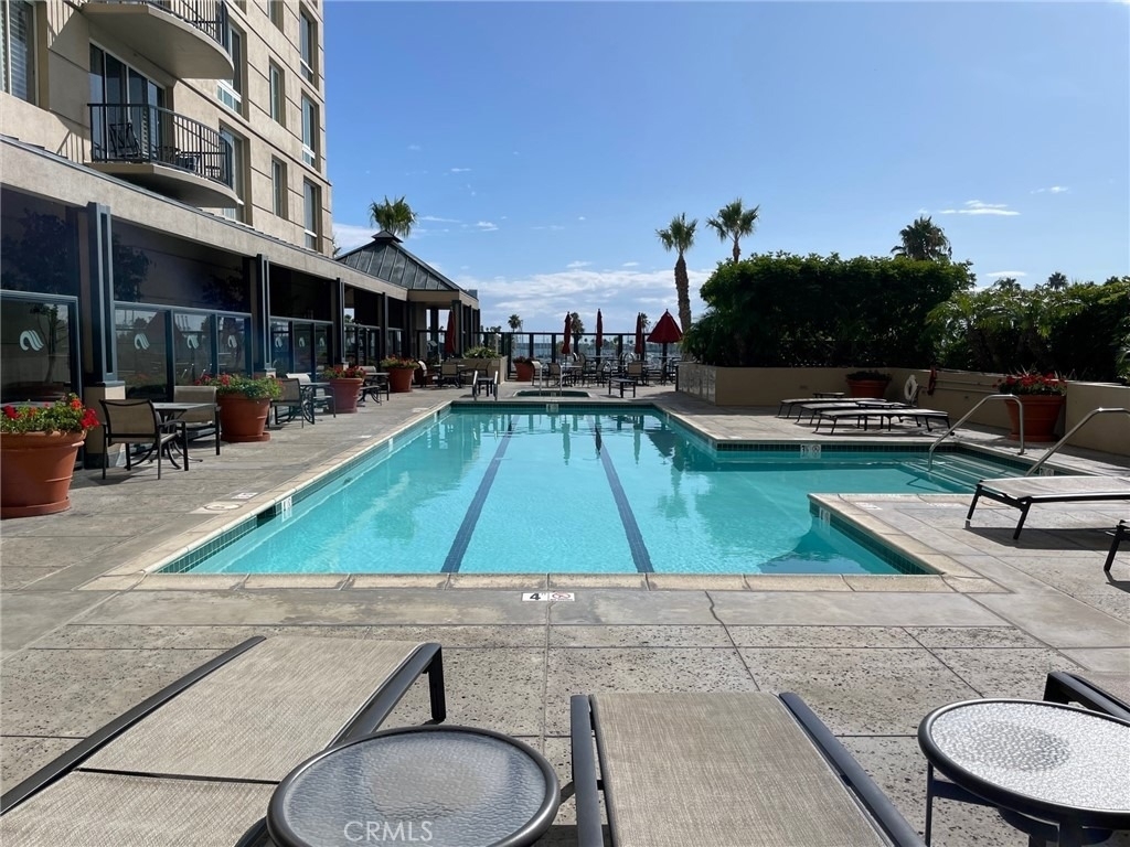 850 E Ocean Boulevard - Photo 3