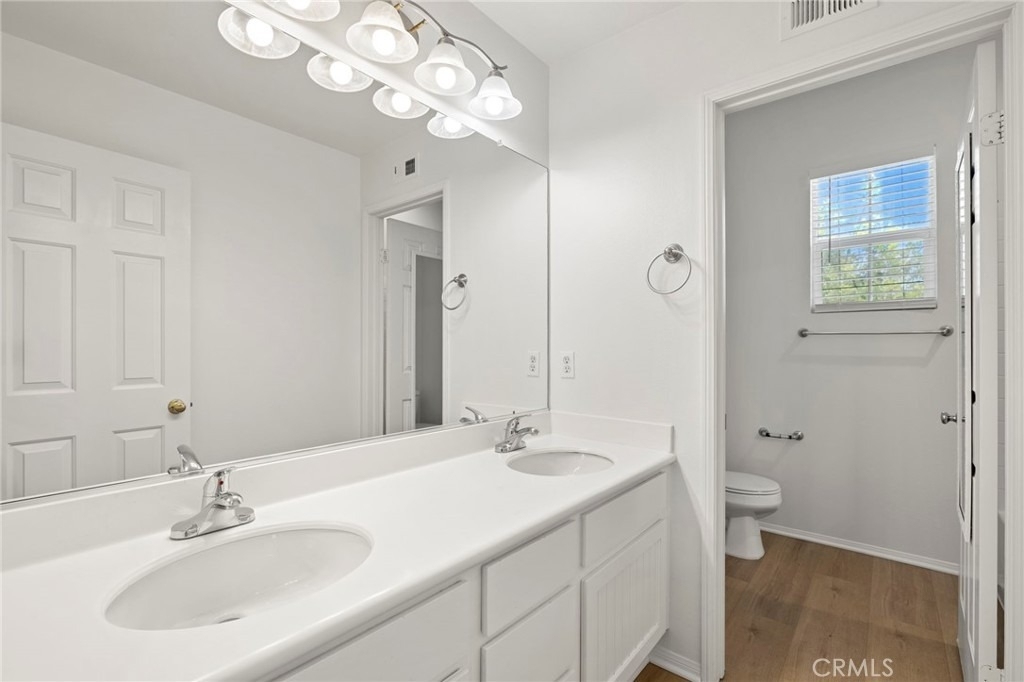 12 Danbury - Photo 13