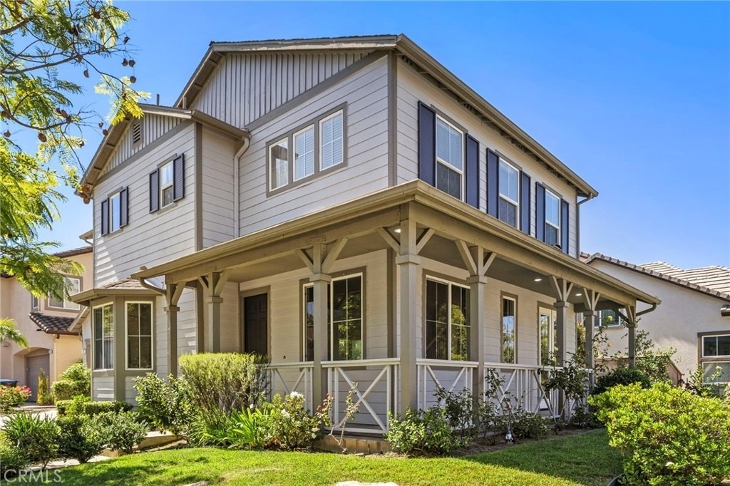12 Danbury - Photo 1