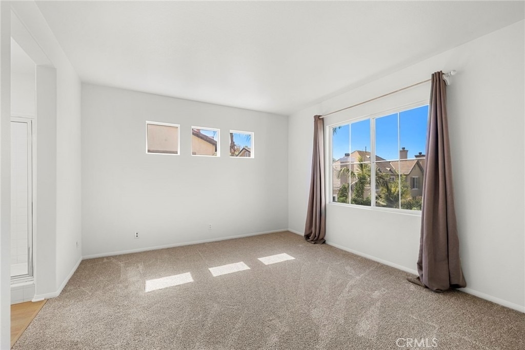 12 Danbury - Photo 8
