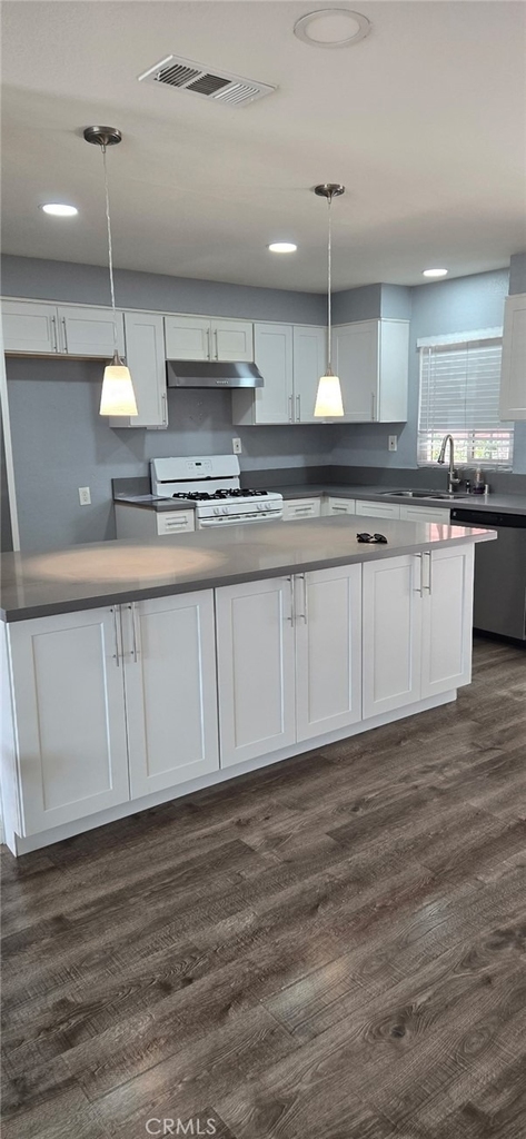 236 Turner Avenue - Photo 0