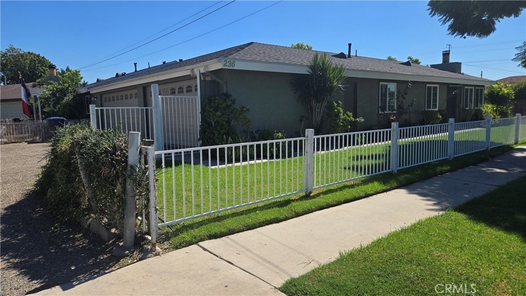 236 Turner Avenue - Photo 13