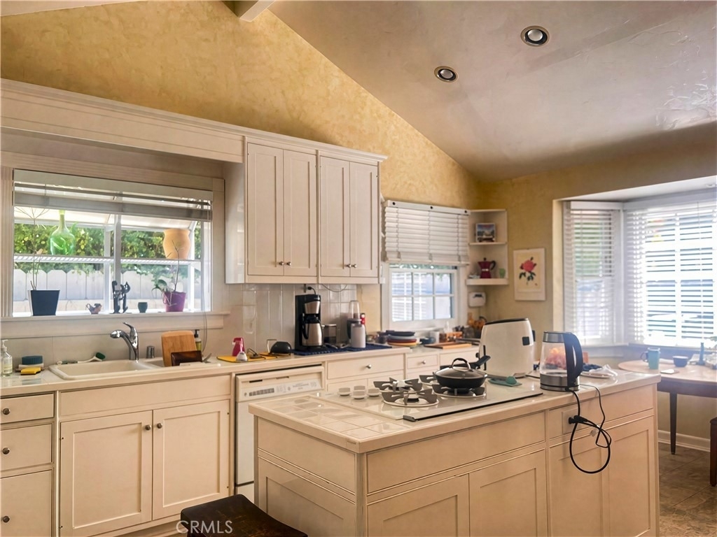 4124 E 5th - Photo 19
