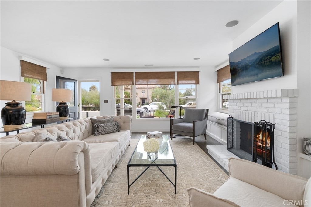 274 Magnolia Street - Photo 3