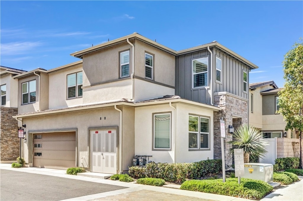 255 Siena - Photo 1