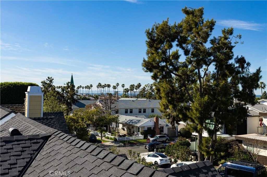 708 Heliotrope Avenue - Photo 41