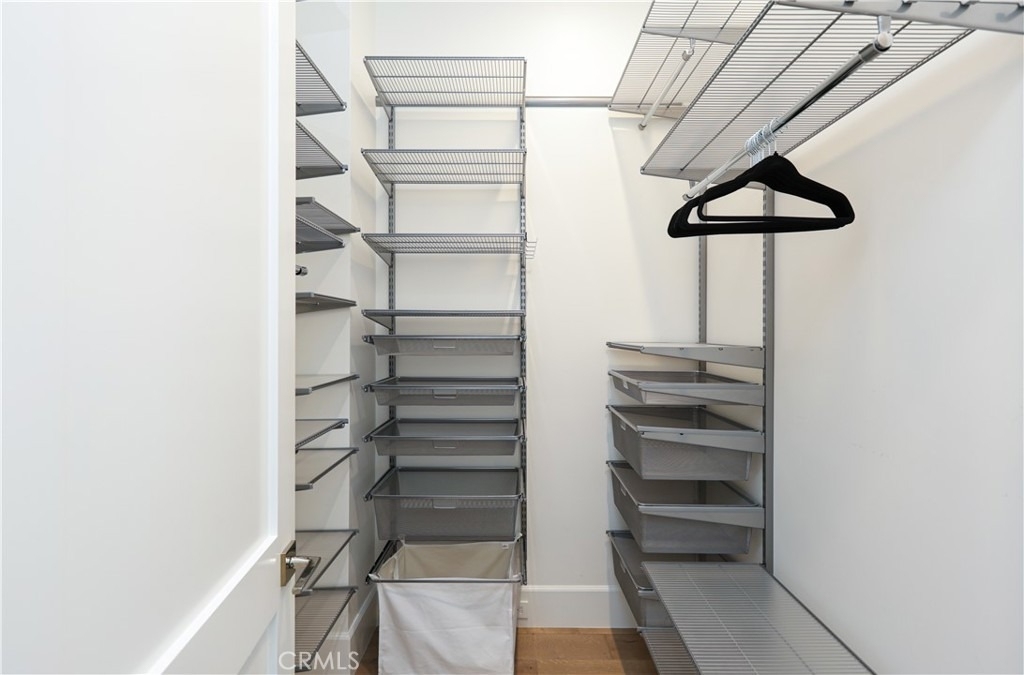 708 Heliotrope Avenue - Photo 19