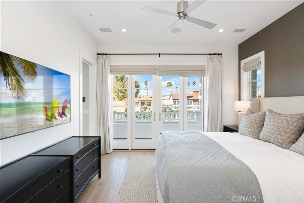 708 Heliotrope Avenue - Photo 11