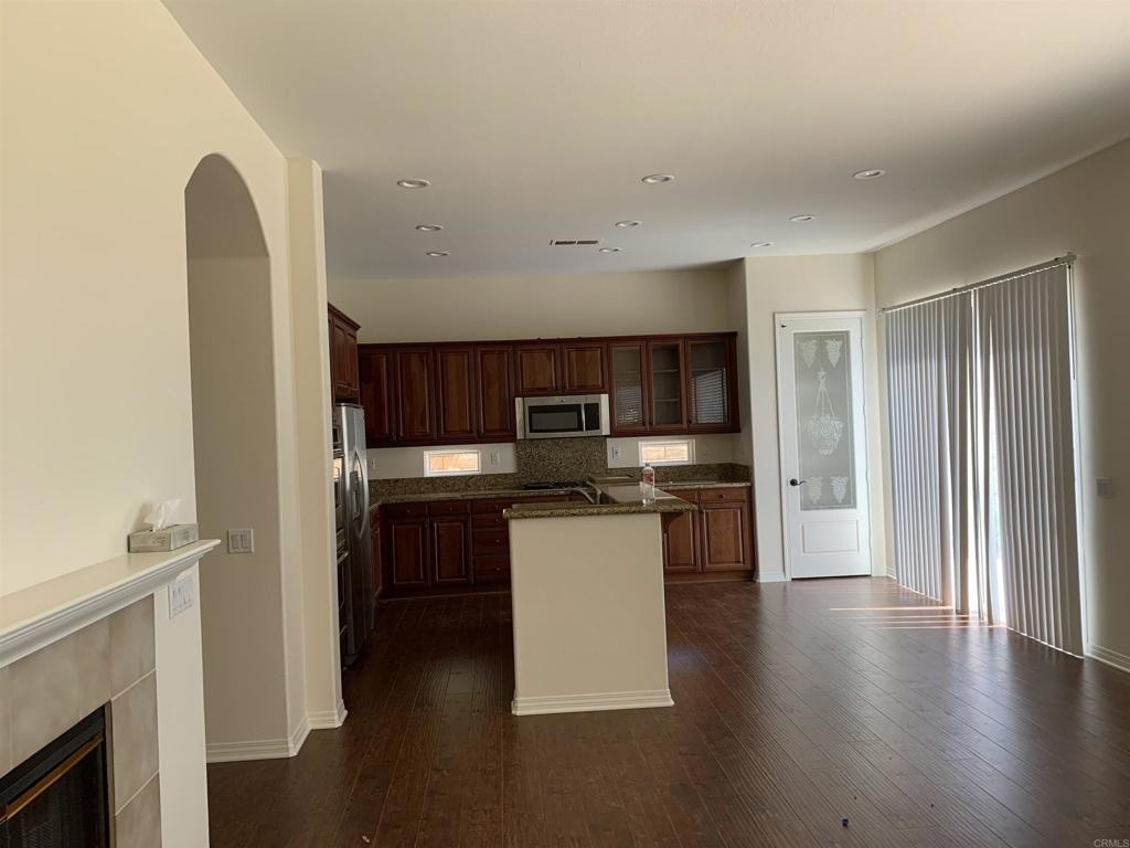 12975 Flintwood Way - Photo 10