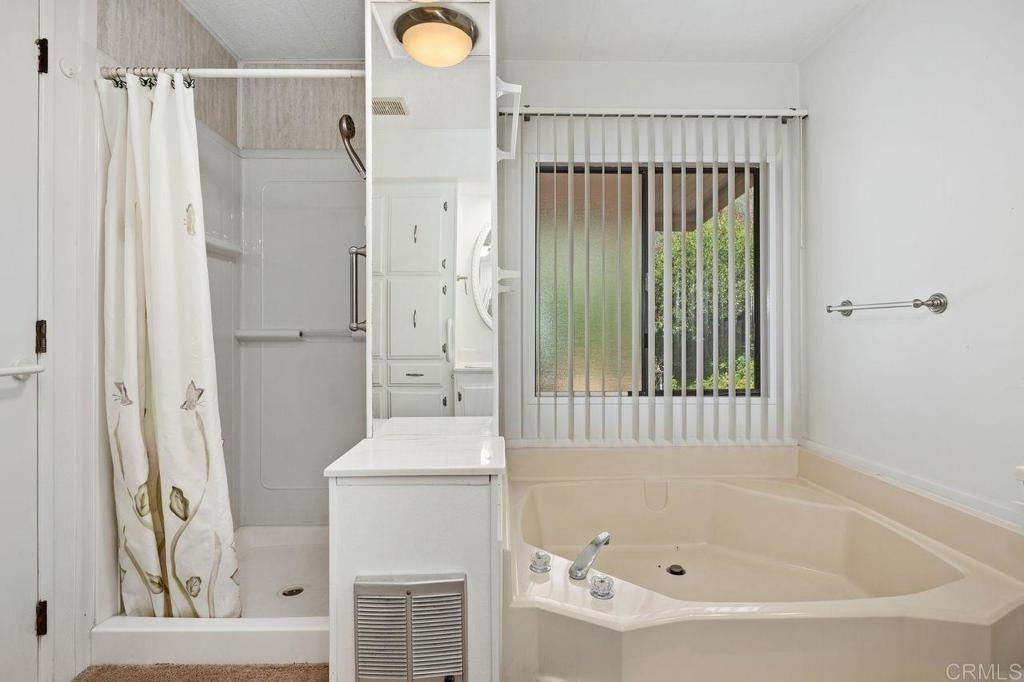 8975 Lawrence Welk Dr - Photo 43