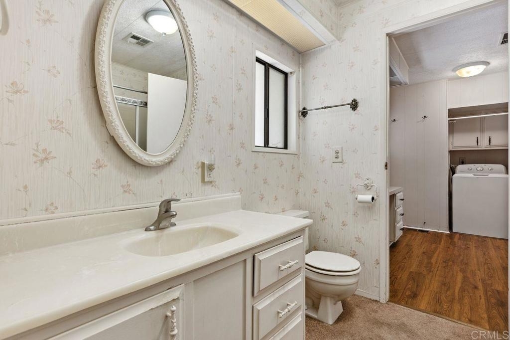 8975 Lawrence Welk Dr - Photo 37