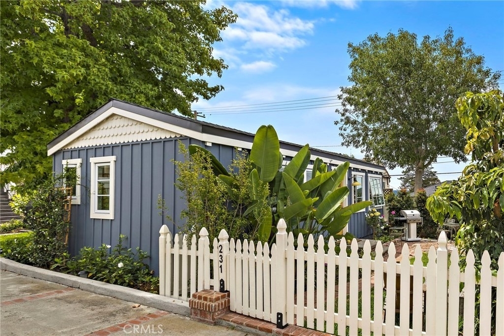 231 Cajon Street - Photo 0