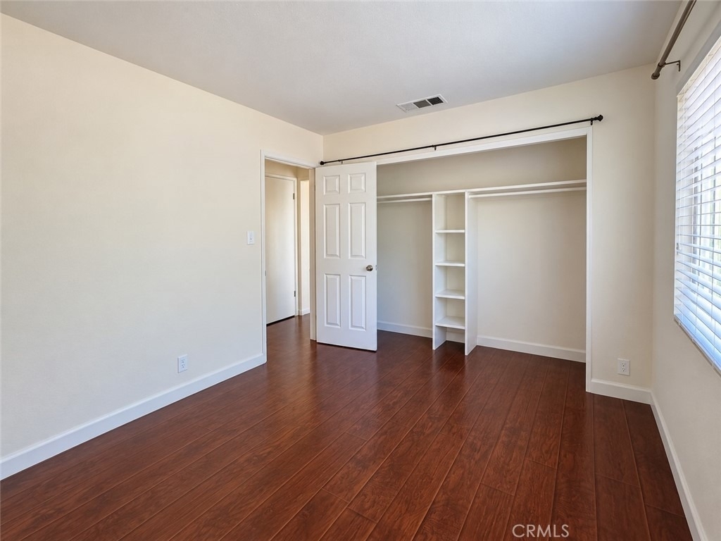 23874 Rhodes Avenue - Photo 14