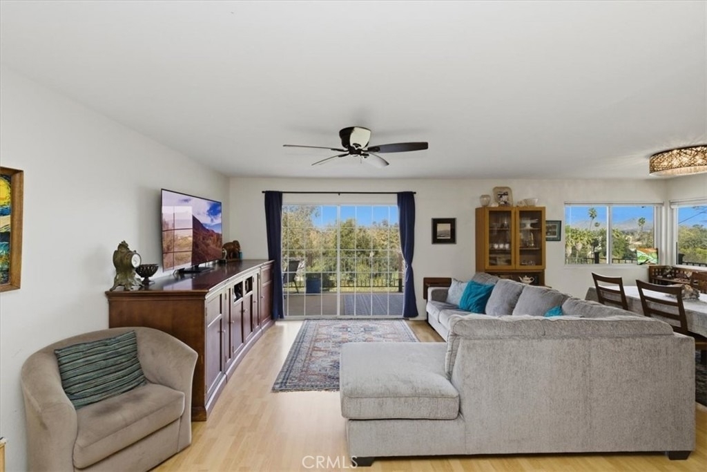2715 Brockton - Photo 21