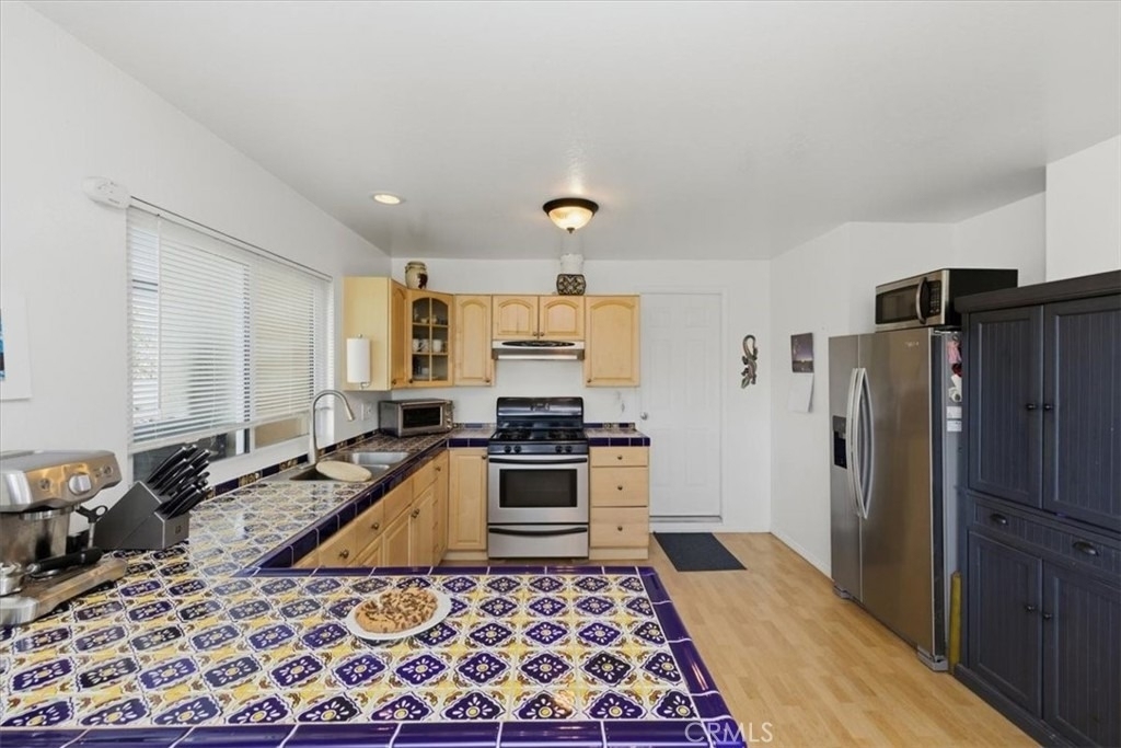 2715 Brockton - Photo 29