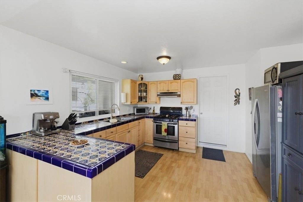 2715 Brockton - Photo 28