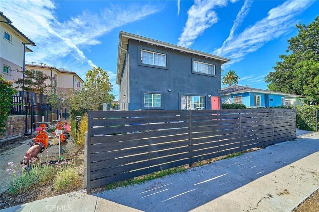 3011 S West View - Photo 2