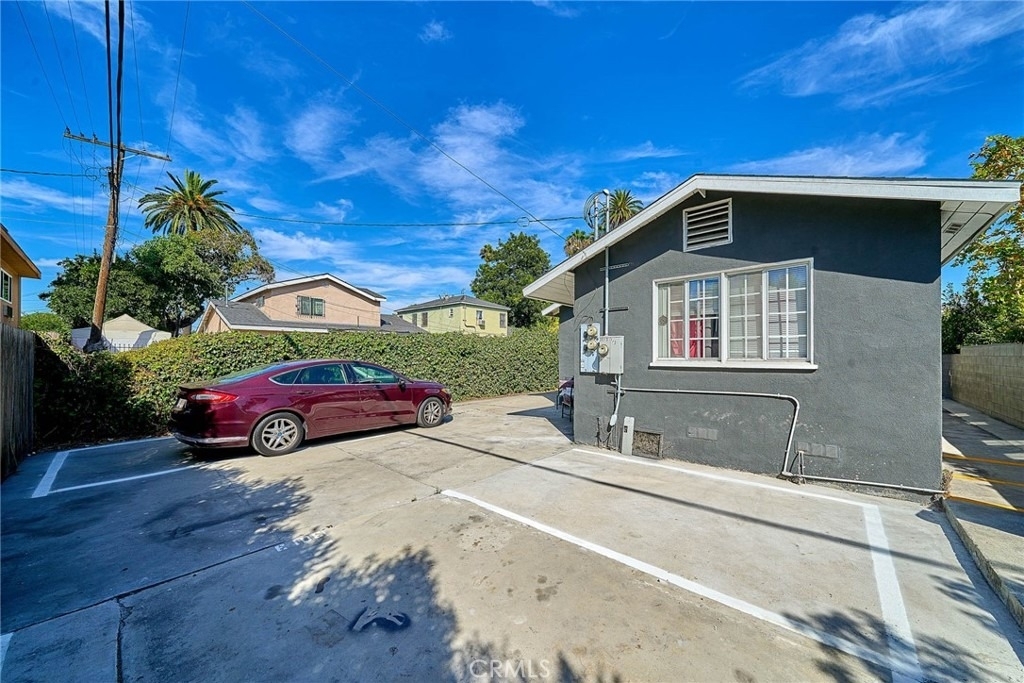 3011 S West View - Photo 4