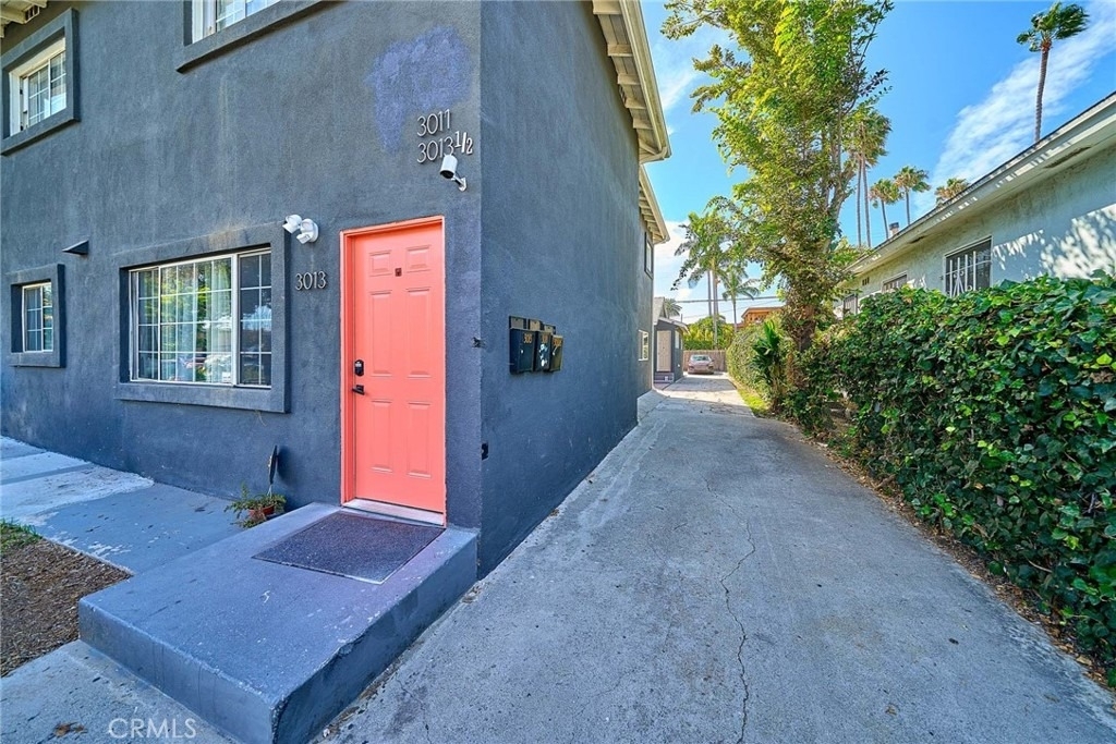 3011 S West View - Photo 3