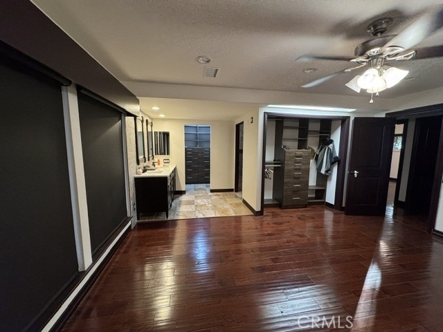 2840 Hudson Avenue - Photo 17