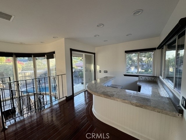 2840 Hudson Avenue - Photo 34