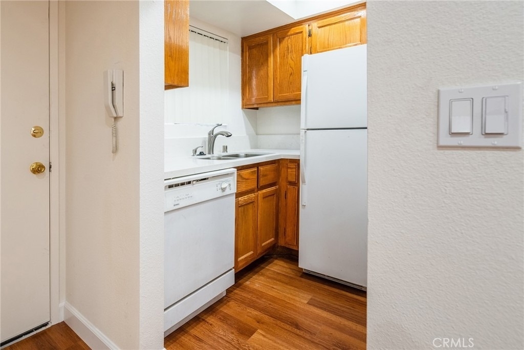 367 Salem Street - Photo 9