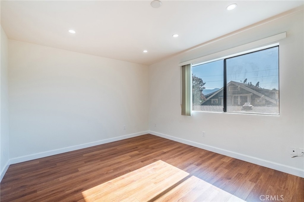 367 Salem Street - Photo 12