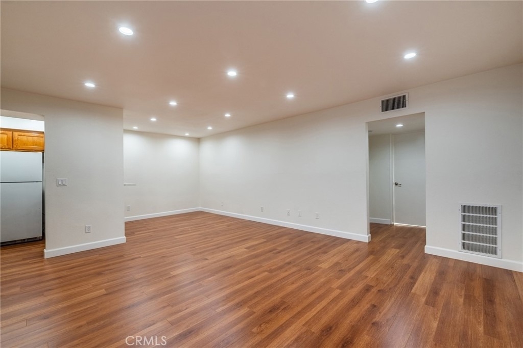 367 Salem Street - Photo 6