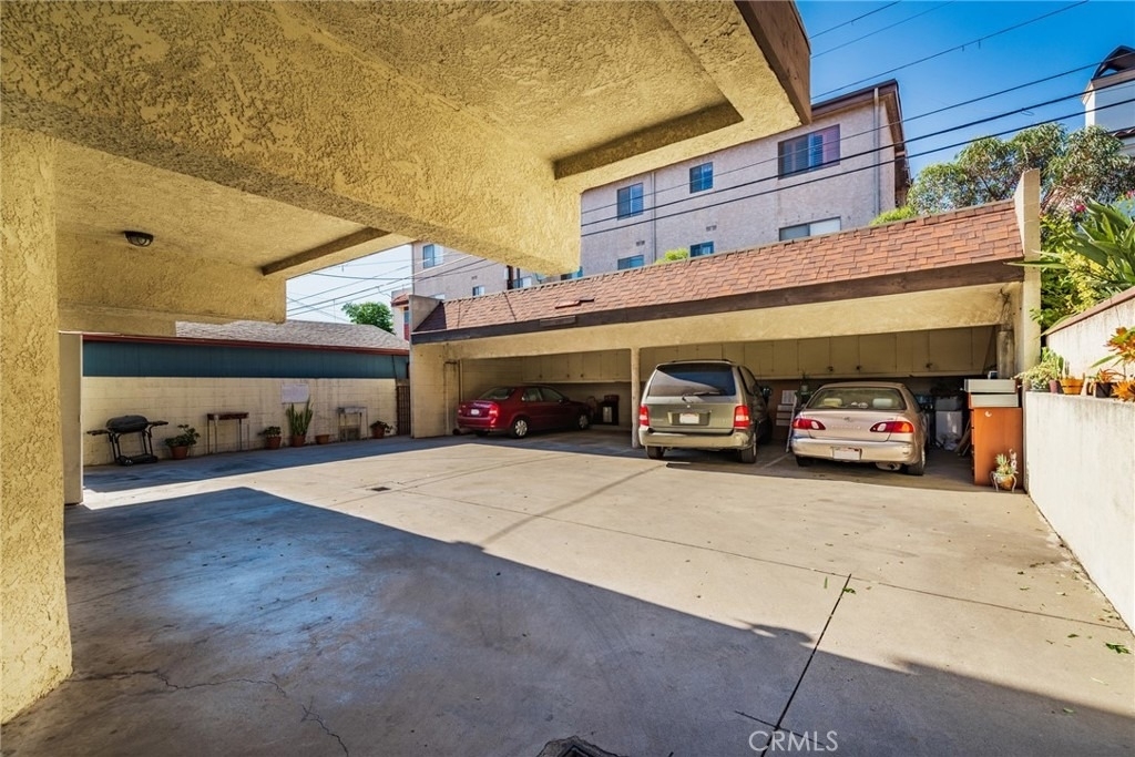 367 Salem Street - Photo 18