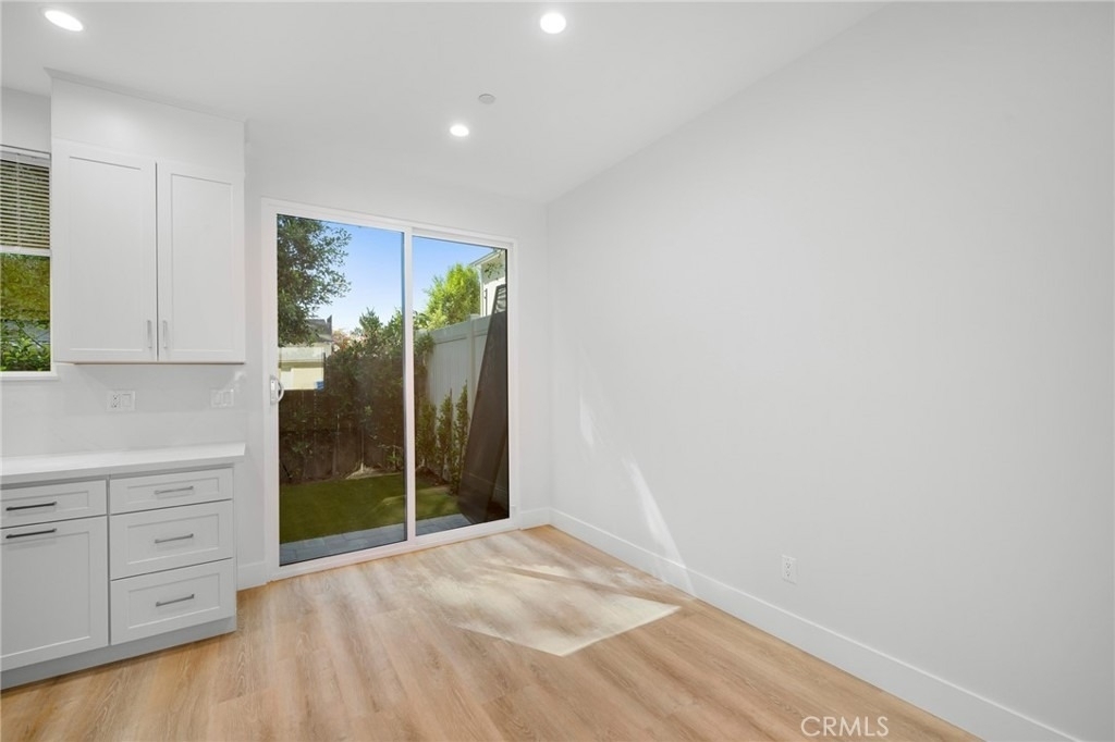 11626 Weddington Street - Photo 7