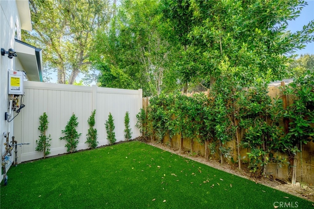 11626 Weddington Street - Photo 20
