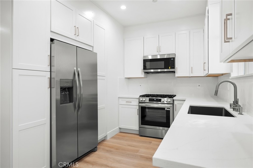 11626 Weddington Street - Photo 9