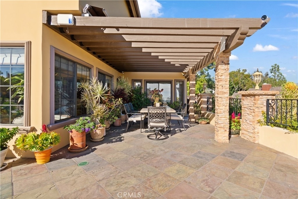 823 Moorside - Photo 15
