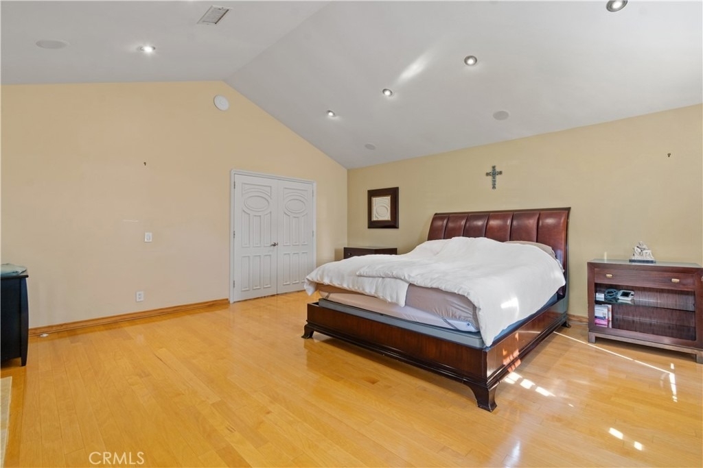 823 Moorside - Photo 36