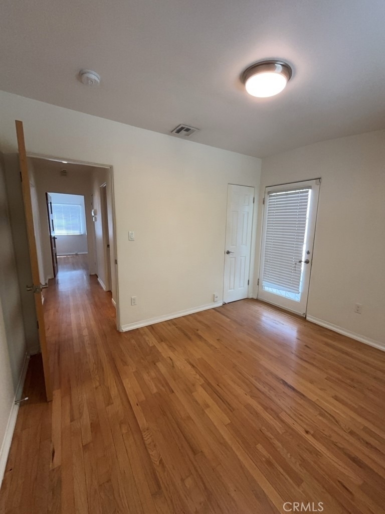 211 S Keystone Street - Photo 6