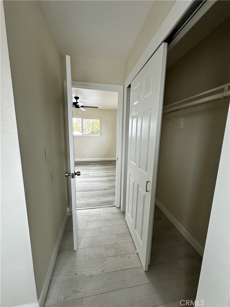 124 E 10th - Photo 8