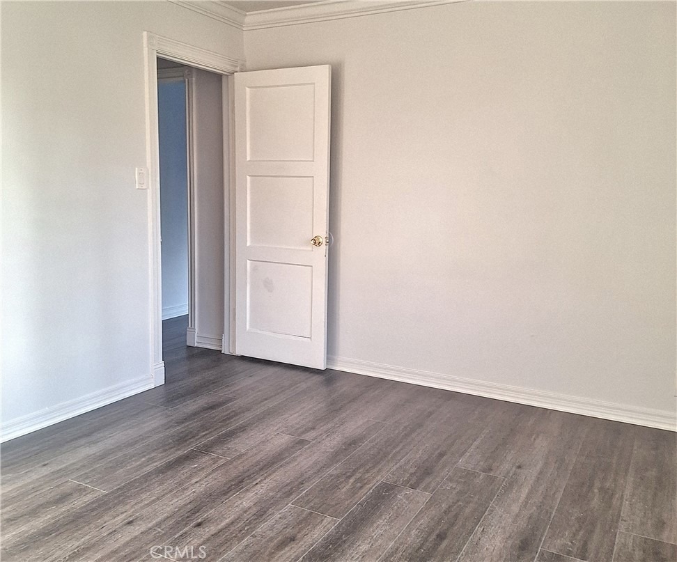 9134 Lemoran Avenue - Photo 6