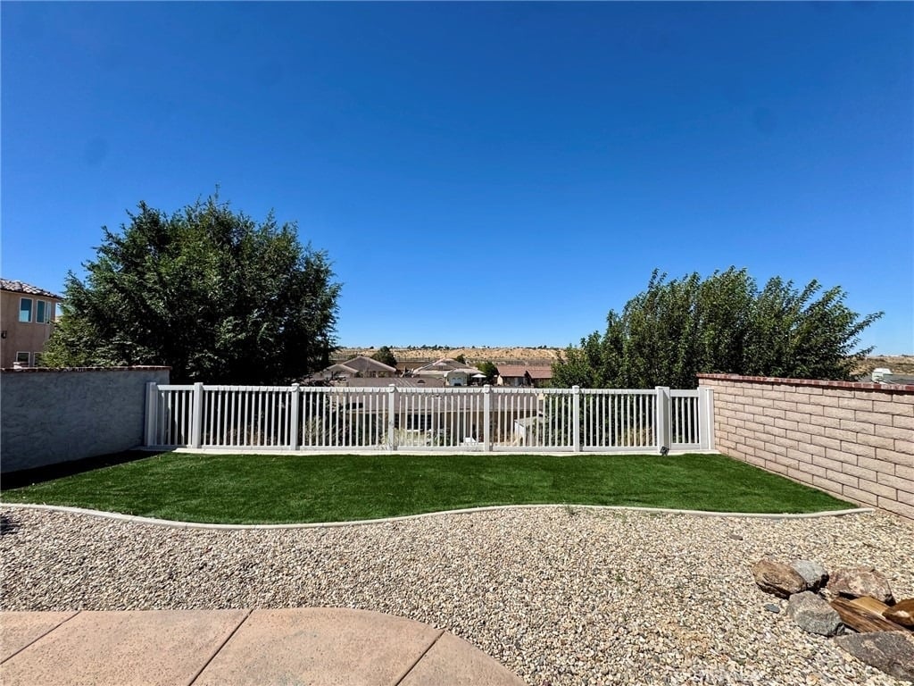 13880 Evergreen Lane - Photo 26