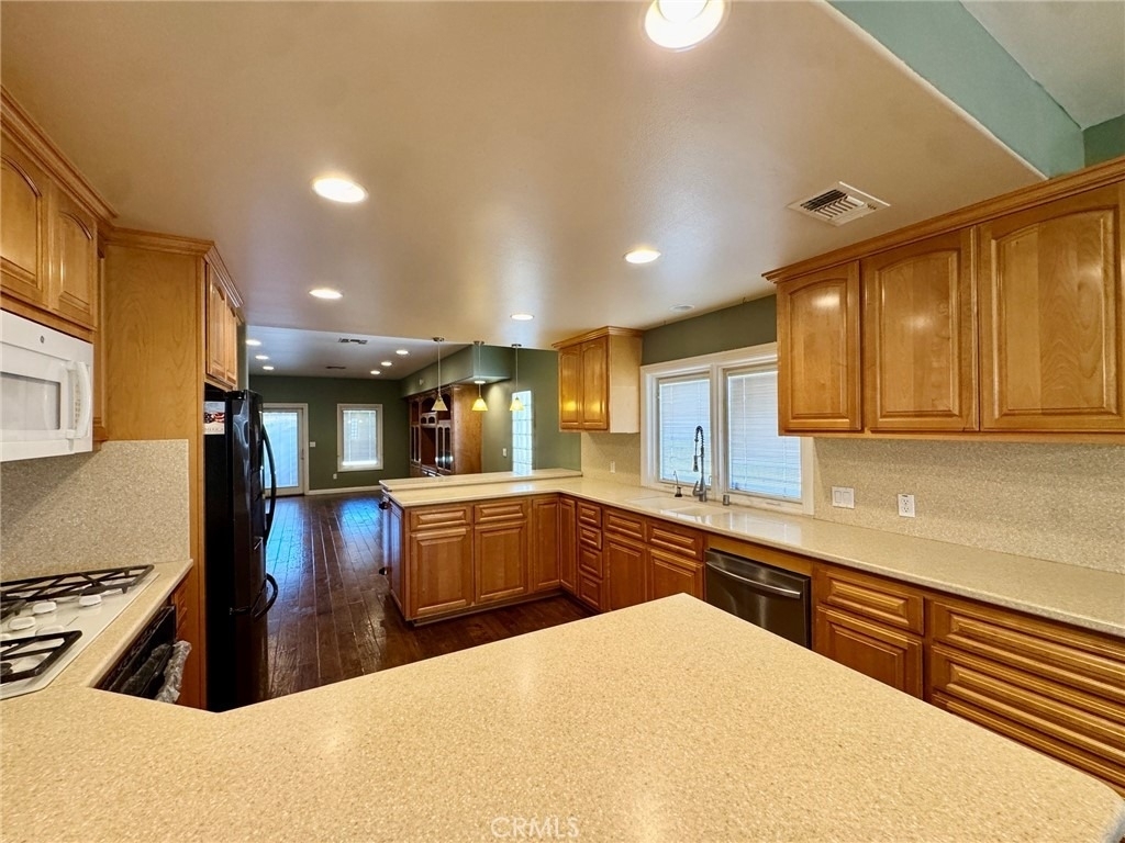 13880 Evergreen Lane - Photo 8