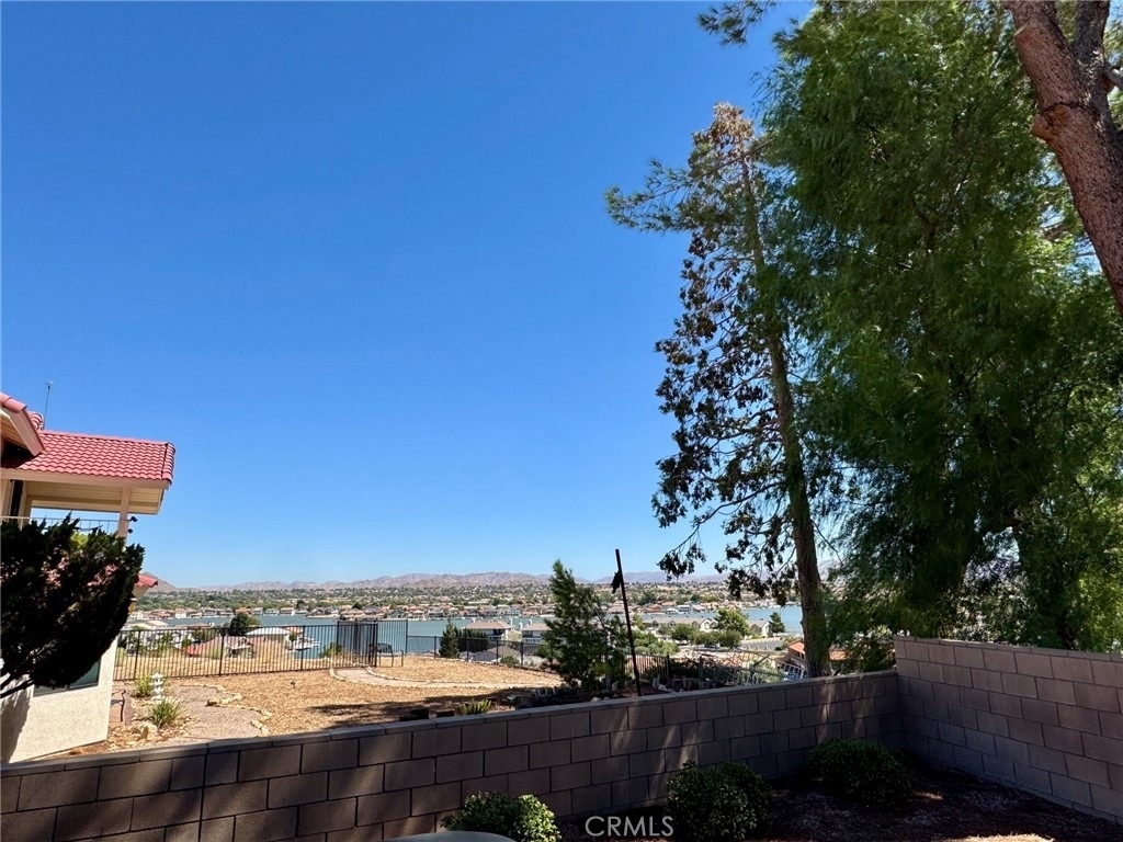 18015 Wildwood Drive - Photo 24