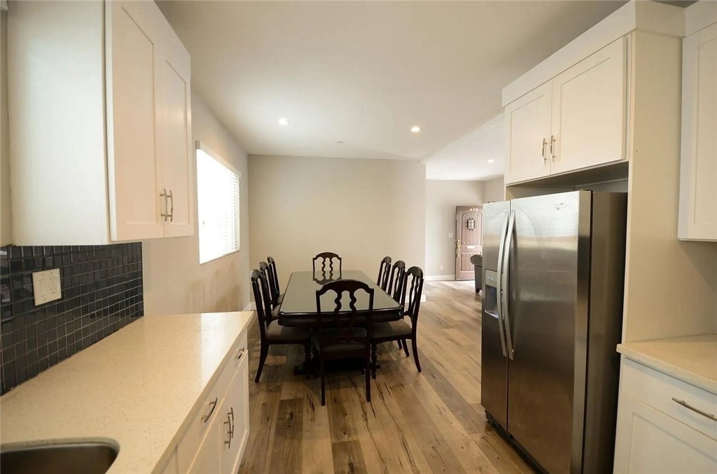 134 E 104th - Photo 3