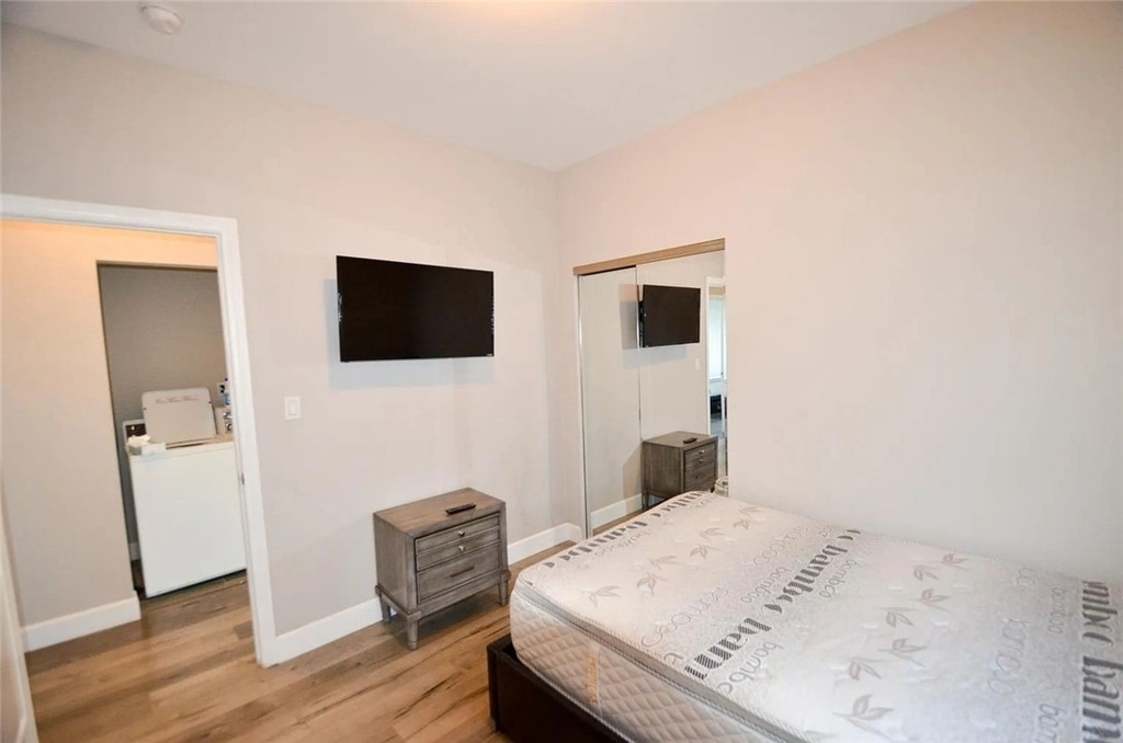 134 E 104th - Photo 15
