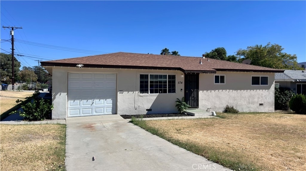 574 N 6th Street - Photo 1